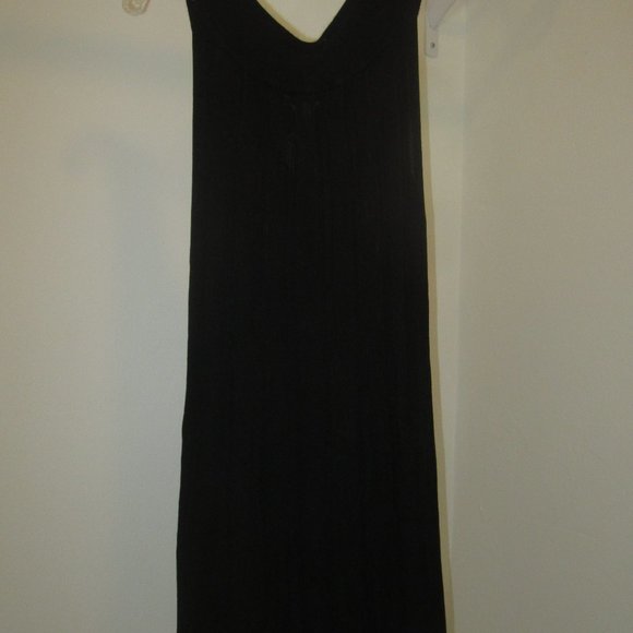 Little Black Dress - Picture 4 of 12